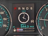 Jaguar XF D PORTFOLIO 37