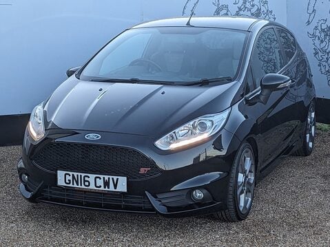 Ford Fiesta ST-2 3
