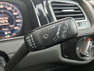 Volkswagen Golf GTE DSG 36