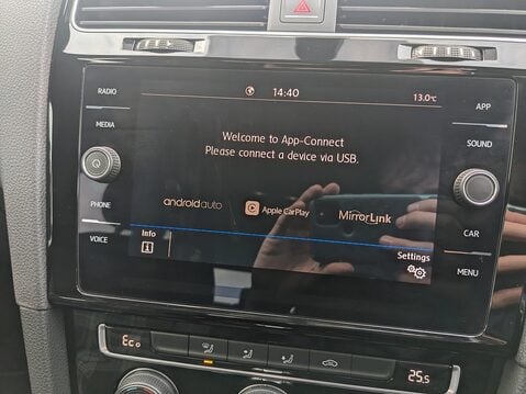 Volkswagen Golf GTE DSG 25