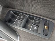 Volkswagen Golf GTE DSG 26