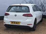 Volkswagen Golf GTE DSG 9