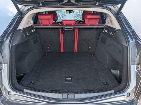 Alfa Romeo Stelvio TD NERO EDIZIONE 19