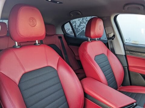 Alfa Romeo Stelvio TD NERO EDIZIONE 13