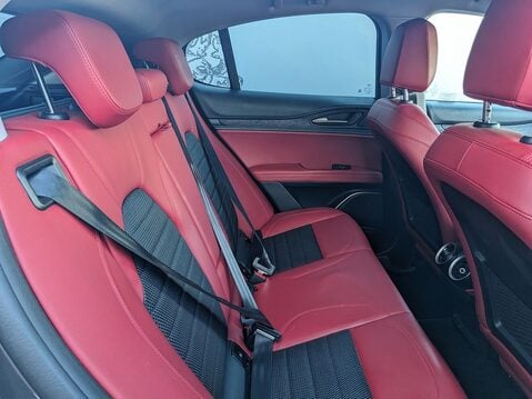 Alfa Romeo Stelvio TD NERO EDIZIONE 17