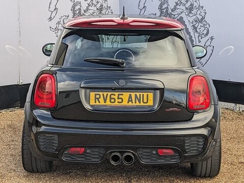 Mini Hatch JOHN COOPER WORKS 7