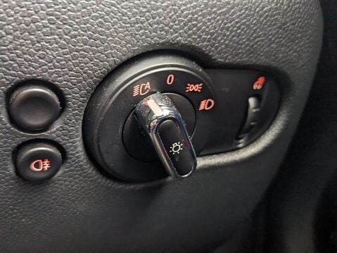 Mini Hatch JOHN COOPER WORKS 27