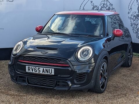 Mini Hatch JOHN COOPER WORKS 3