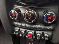 Mini Hatch JOHN COOPER WORKS 28