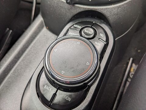 Mini Hatch JOHN COOPER WORKS 23