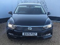 Volkswagen Passat SE BUSINESS TDI 2