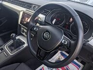 Volkswagen Passat SE BUSINESS TDI 21
