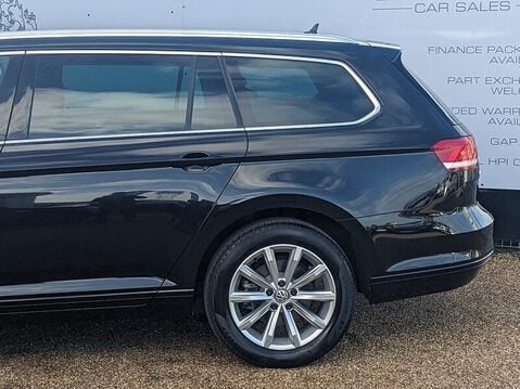 Volkswagen Passat SE BUSINESS TDI 6