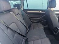 Volkswagen Passat SE BUSINESS TDI 17