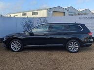 Volkswagen Passat SE BUSINESS TDI 4