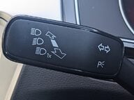 Volkswagen Passat SE BUSINESS TDI 28