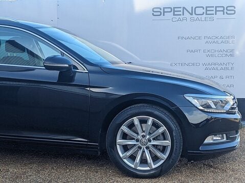 Volkswagen Passat SE BUSINESS TDI 11