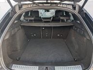 Land Rover Range Rover Velar R-DYNAMIC HSE 19