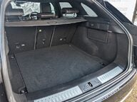 Land Rover Range Rover Velar R-DYNAMIC HSE 20