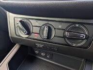 SEAT Ibiza TSI FR 28