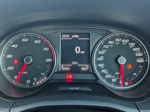 SEAT Ibiza TSI FR TECHNOLOGY 33