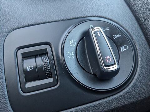 SEAT Ibiza TSI FR TECHNOLOGY 25