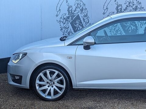 SEAT Ibiza TSI FR TECHNOLOGY 5
