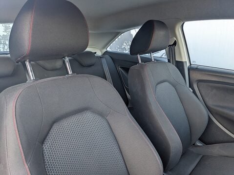 SEAT Ibiza TSI FR TECHNOLOGY 13