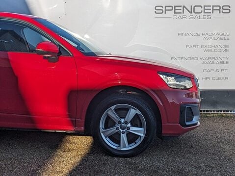 Audi Q2 TFSI SPORT 11