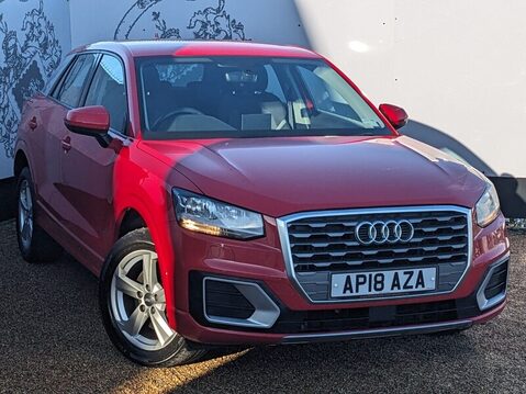 Audi Q2 TFSI SPORT 1