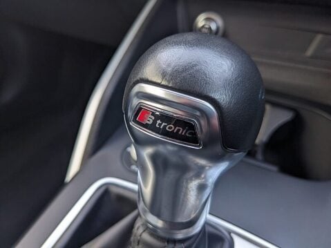 Audi Q2 TFSI SPORT 29