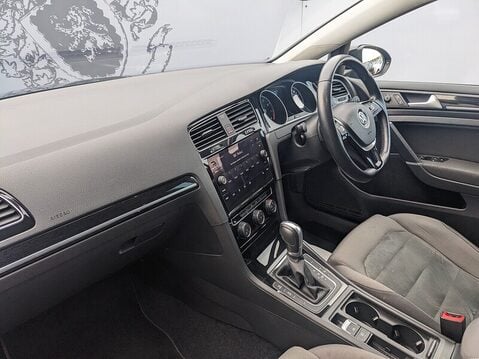 Volkswagen Golf GT TSI EVO DSG 14