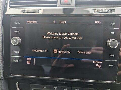 Volkswagen Golf GT TSI EVO DSG 33