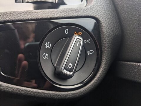 Volkswagen Golf GT TSI EVO DSG 25