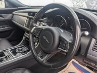 Jaguar XF D R-SPORT 21