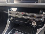 Jaguar XF D R-SPORT 31