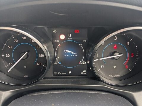 Jaguar XF D R-SPORT 37