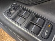 Jaguar XF D R-SPORT 25