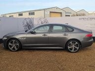 Jaguar XF D R-SPORT 4