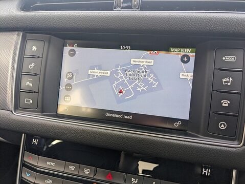 Jaguar XF D R-SPORT 36