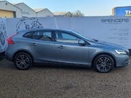 Volvo V40 T2 MOMENTUM NAV PLUS 10