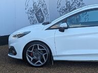 Ford Fiesta ST-3 5