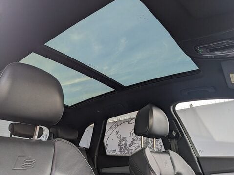 Audi Q5 TDI QUATTRO S LINE 6