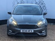 Ford Focus ST-LINE 2