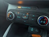 Ford Focus ST-LINE 28