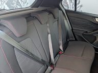 Ford Focus ST-LINE 17