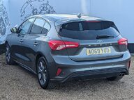 Ford Focus ST-LINE 7