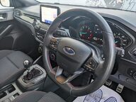 Ford Focus ST-LINE 21