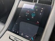 Porsche Taycan 4 CROSS TURISMO 33