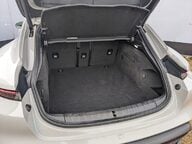 Porsche Taycan 4 CROSS TURISMO 19